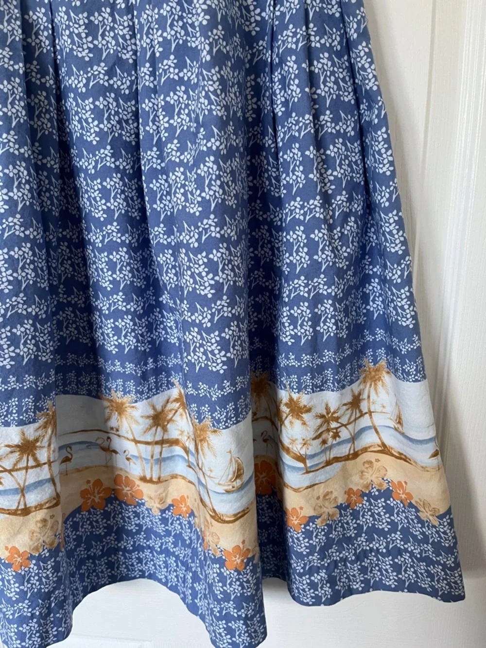 Liz Claiborne Blue Floral Border Midi Skirt with Tan Accent - Picture 3 of 7